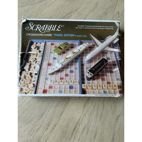 Vintage Scrabble Travel Edition 1977 Plastic Case Crossword Game Family Youth - Picture 3 of 13